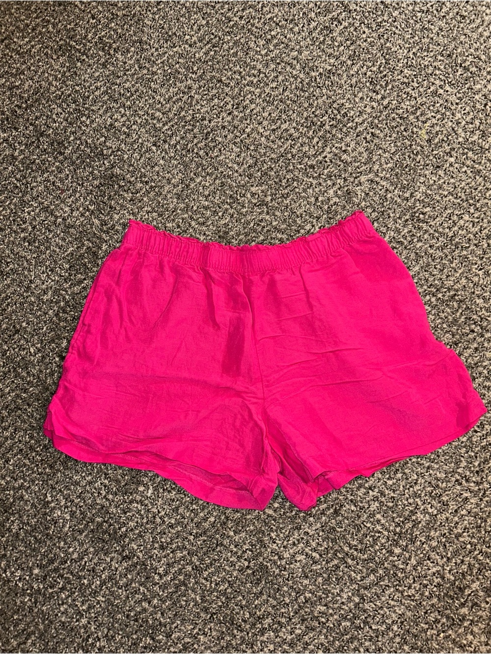 H&M Women's High-Waist Hot Pink Elastic Linen Shorts